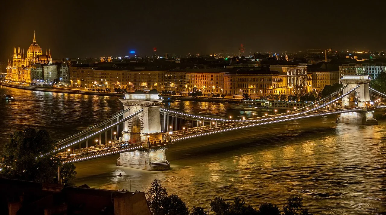 Puente de las Cadenas